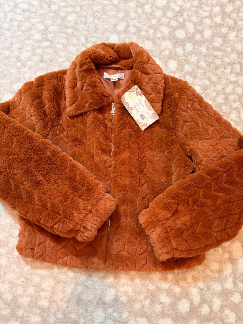 New Faux Fur Zip Jacket - Picture 4 of 9